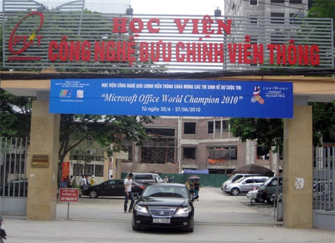 Học viện Công nghệ Bưu chính Viễn thông - Đơn vị Anh hùng Lao động